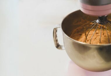 Le robot pâtissier KitchenAid : un indispensable en cuisine ?